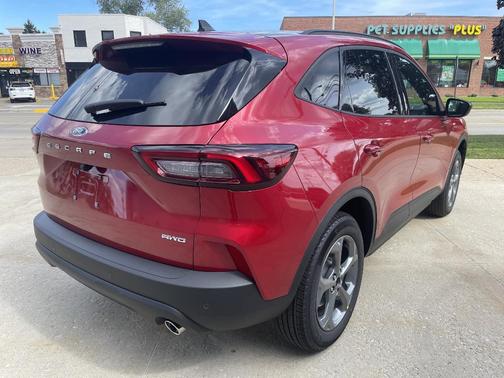 2025 Ford Escape ST-Line