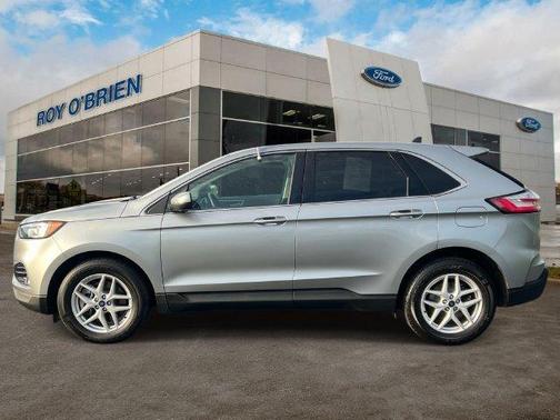 Iconic Silver Metallic 2021 Ford Edge SEL