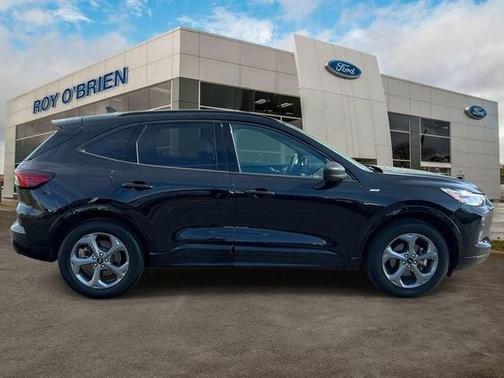 Agate Black Metallic 2024 Ford Escape ST-Line