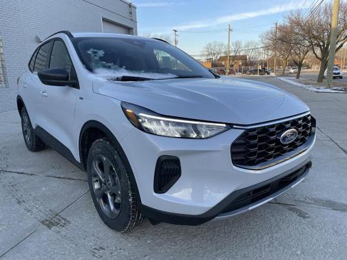 2025 Ford Escape ST-Line