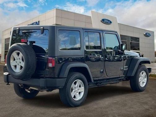 Black Clearcoat 2016 Jeep Wrangler Unlimited Sport