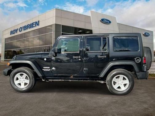 Black Clearcoat 2016 Jeep Wrangler Unlimited Sport