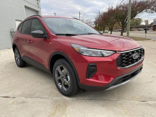 2025 Ford Escape ST-Line