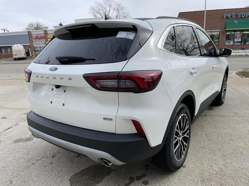 2026 Ford Escape PHEV