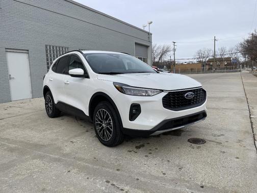 2026 Ford Escape PHEV