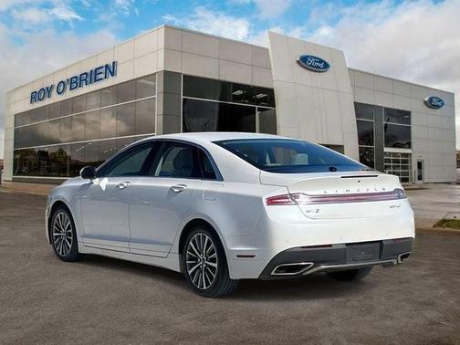 2018 Lincoln MKZ Select