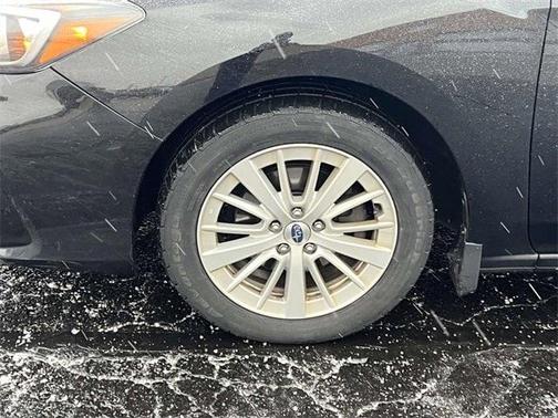 2017 Subaru Impreza 2.0i Premium