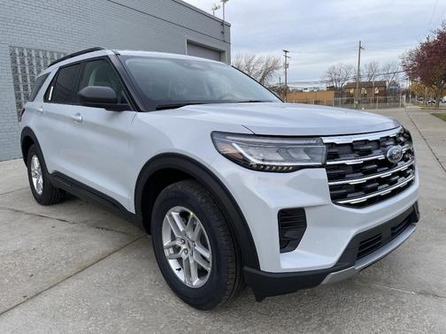 2026 Ford Explorer Active