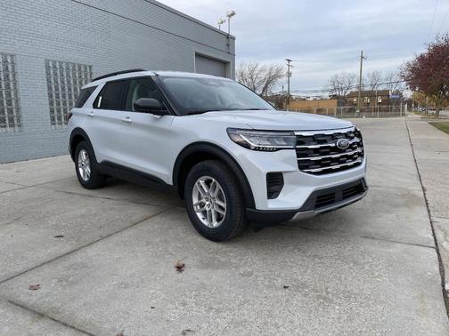2026 Ford Explorer Active