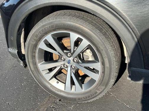 Agate Black Metallic 2020 Ford Explorer Platinum