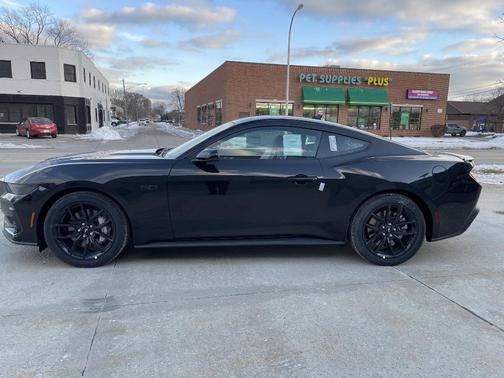 2026 Ford Mustang GT Premium