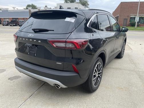 2025 Ford Escape PHEV
