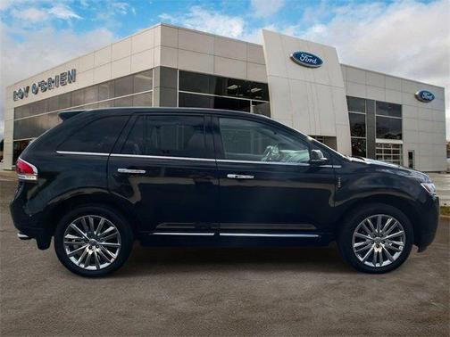2015 Lincoln MKX Base