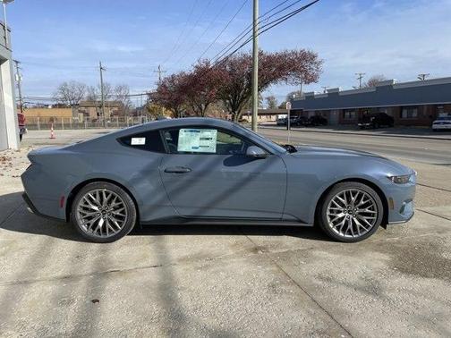 2026 Ford Mustang EcoBoost Premium