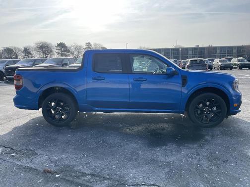 2026 Ford Maverick Lobo High