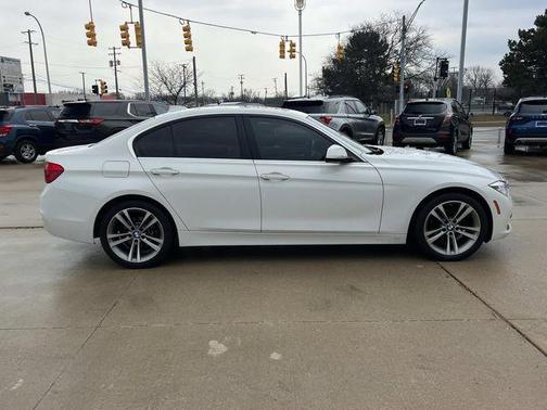 Alpine White 2017 BMW 330 i xDrive