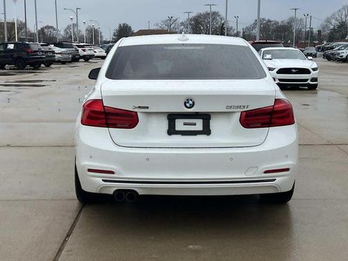 Alpine White 2017 BMW 330 i xDrive