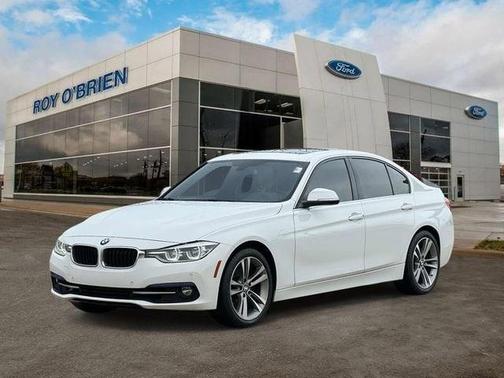 2017 BMW 330 i xDrive