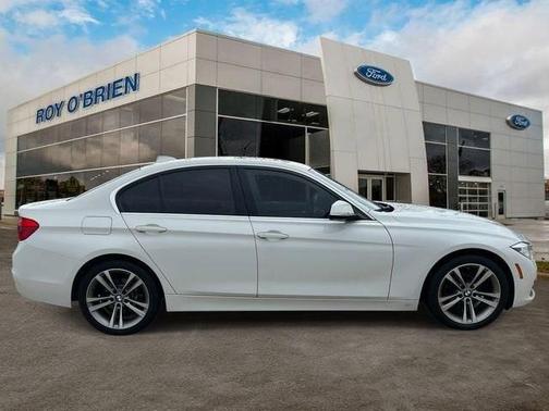 Alpine White 2017 BMW 330 i xDrive