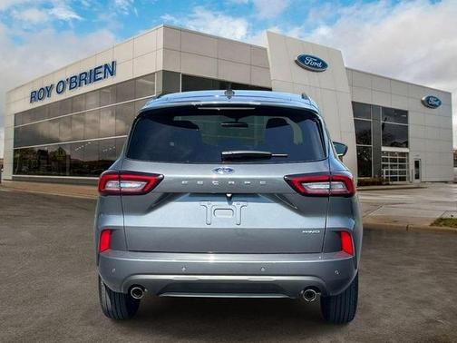 Carbonized Gray Metallic 2023 Ford Escape ST-Line