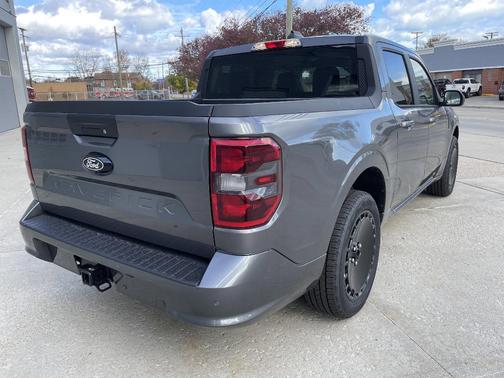 2025 Ford Maverick Lobo