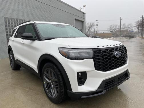 2026 Ford Explorer ST