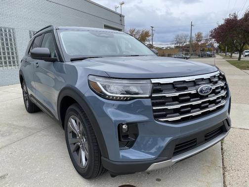 2026 Ford Explorer Active