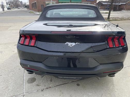 2026 Ford Mustang EcoBoost Premium