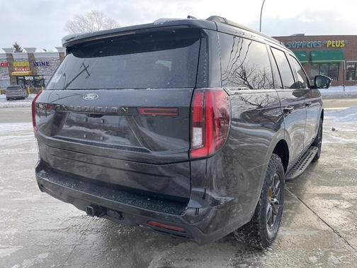 2026 Ford Expedition Tremor