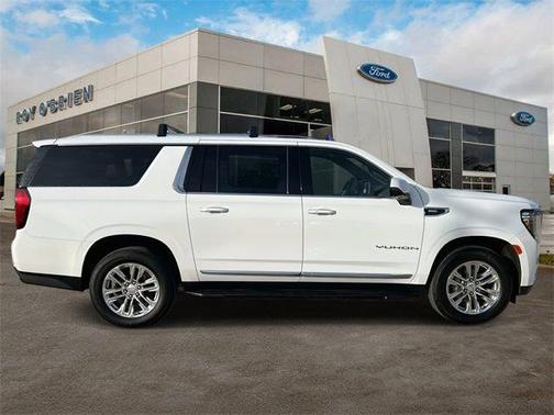 2021 GMC Yukon XL SLT