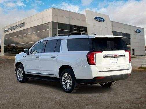 2021 GMC Yukon XL SLT