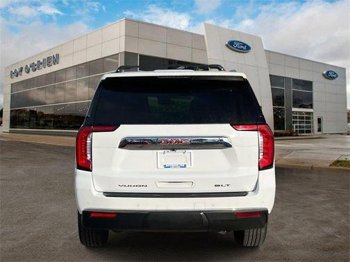 2021 GMC Yukon XL SLT
