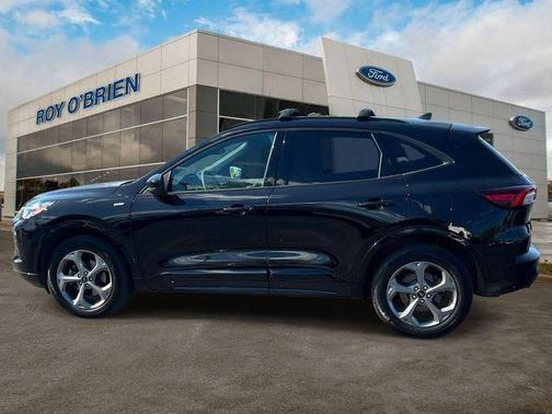 Agate Black Metallic 2024 Ford Escape ST-Line Select