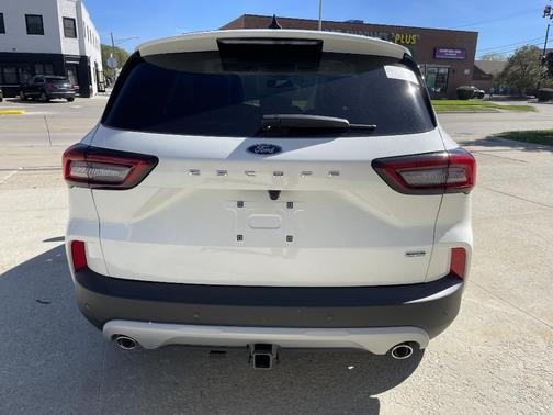 2026 Ford Escape PLUG-IN