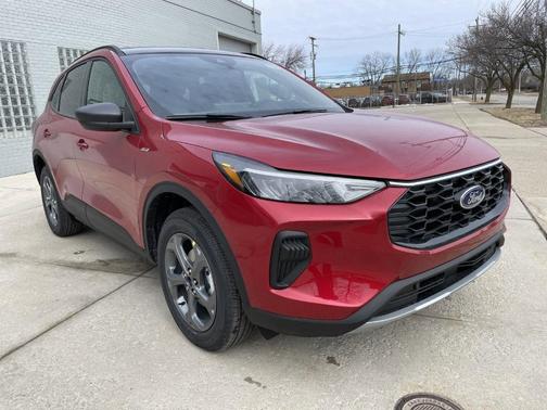 2025 Ford Escape ST-Line