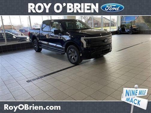 2025 Ford F-150 Lightning Flash