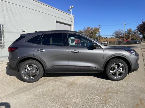 2026 Ford Escape ST-Line