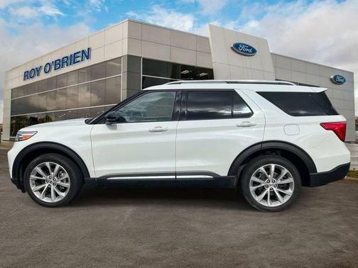 Star White 2023 Ford Explorer Platinum