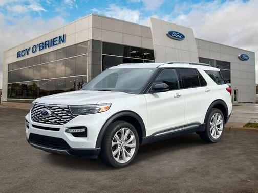 Star White 2023 Ford Explorer Platinum