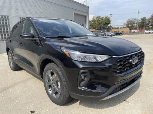 2026 Ford Escape ST-Line Select