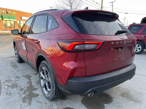 2025 Ford Escape ST-Line