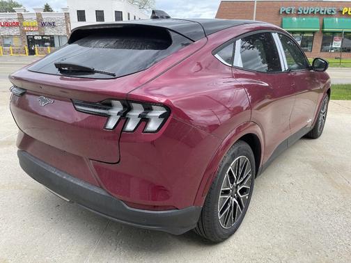 2025 Ford Mustang Mach-E Premium