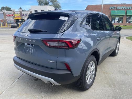2025 Ford Escape Active