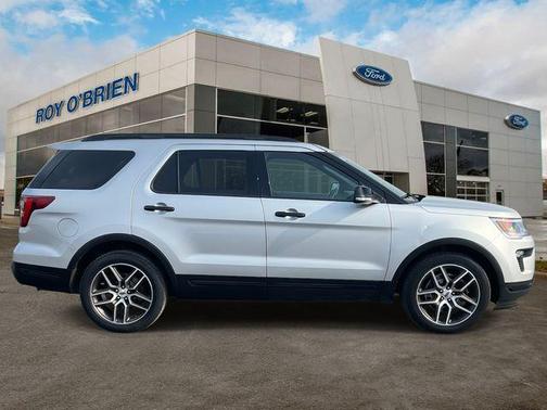 2018 Ford Explorer sport