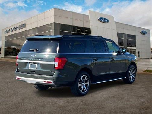 2022 Ford Expedition Max XLT