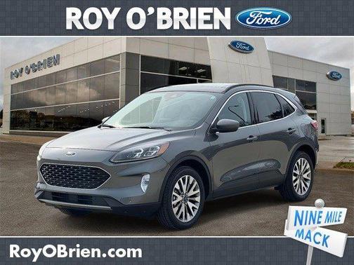 2022 Ford Escape Titanium