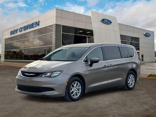 2017 Chrysler Pacifica LX