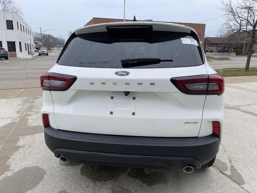 2025 Ford Escape ST-Line Select
