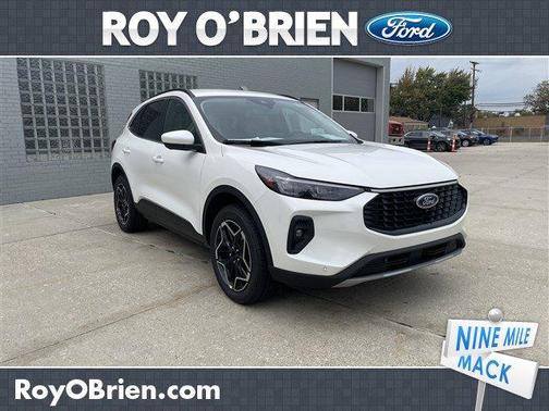 2025 Ford Escape Platinum