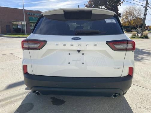 2025 Ford Escape ST-Line Select